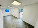 21ft x 8ft Custom Office Cabin – Refurbished Portable Office with A/C - Image 13